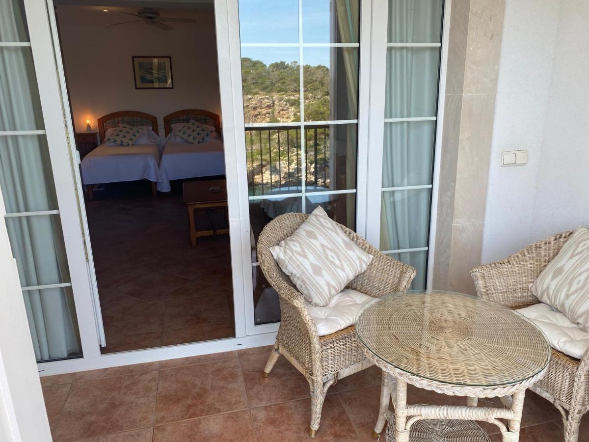 Hostal Restaurante Cala كالا فجويرا المظهر الخارجي الصورة